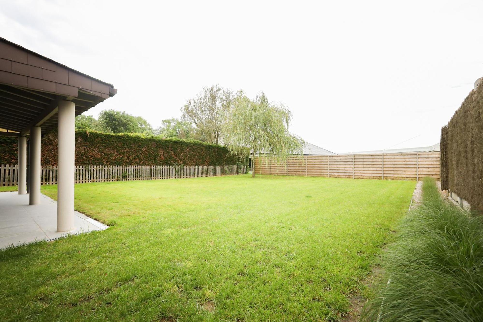Home2Stay - 7T3 Zonnebeke Luaran gambar